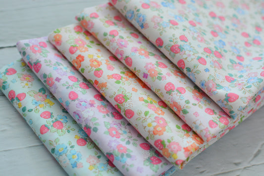 Find Me Strawberry Field Fat Quarter Set Japanese Fabric