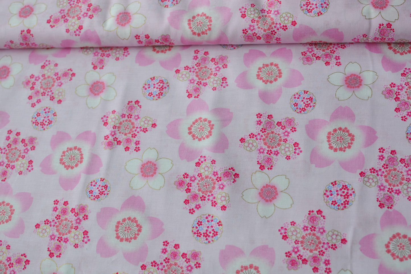 Sakura Pink Metallic Gold
