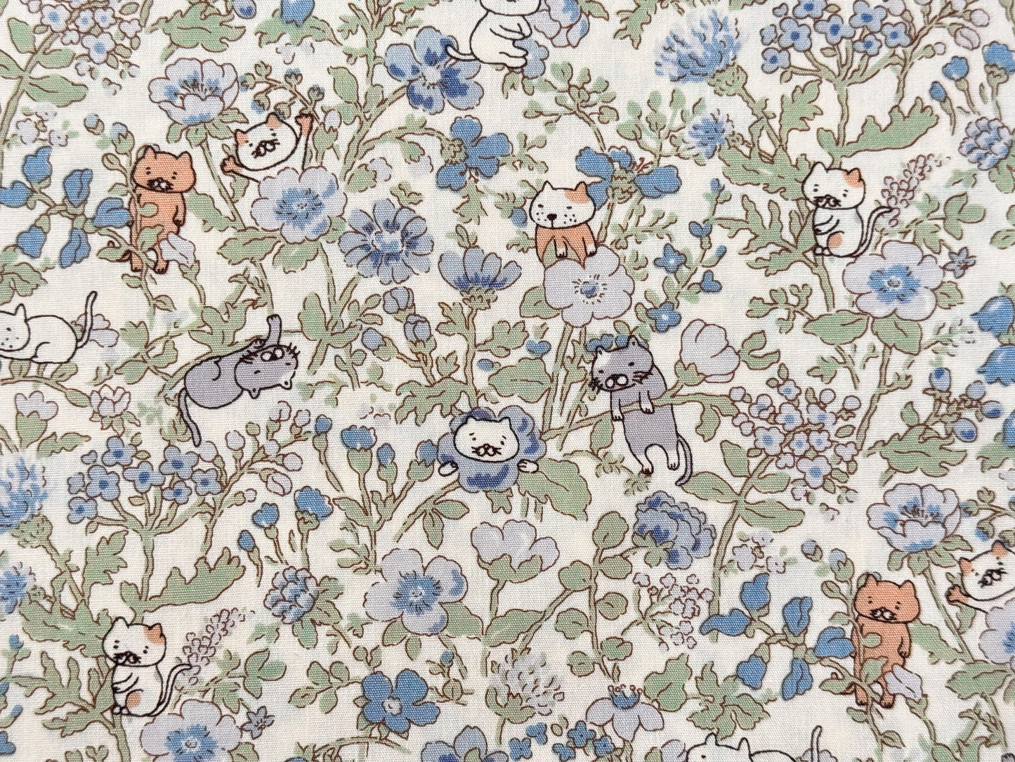 Cotton Kobayashi Cats & Flowers Japanese Broadcloth Fabric Soft Lavender and Soft Blue