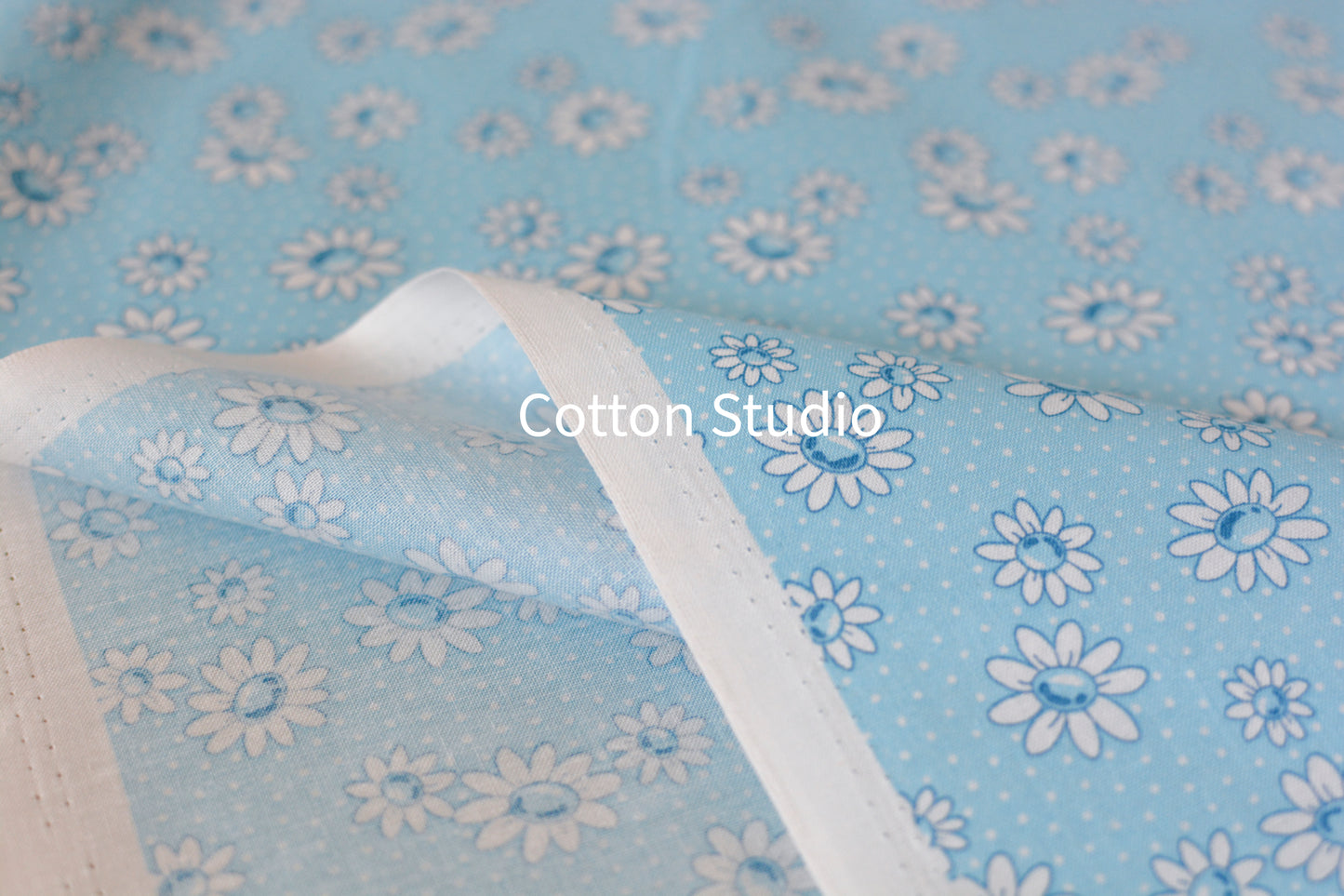 Japanese Fabric Happy Message 30's Flowers Blue