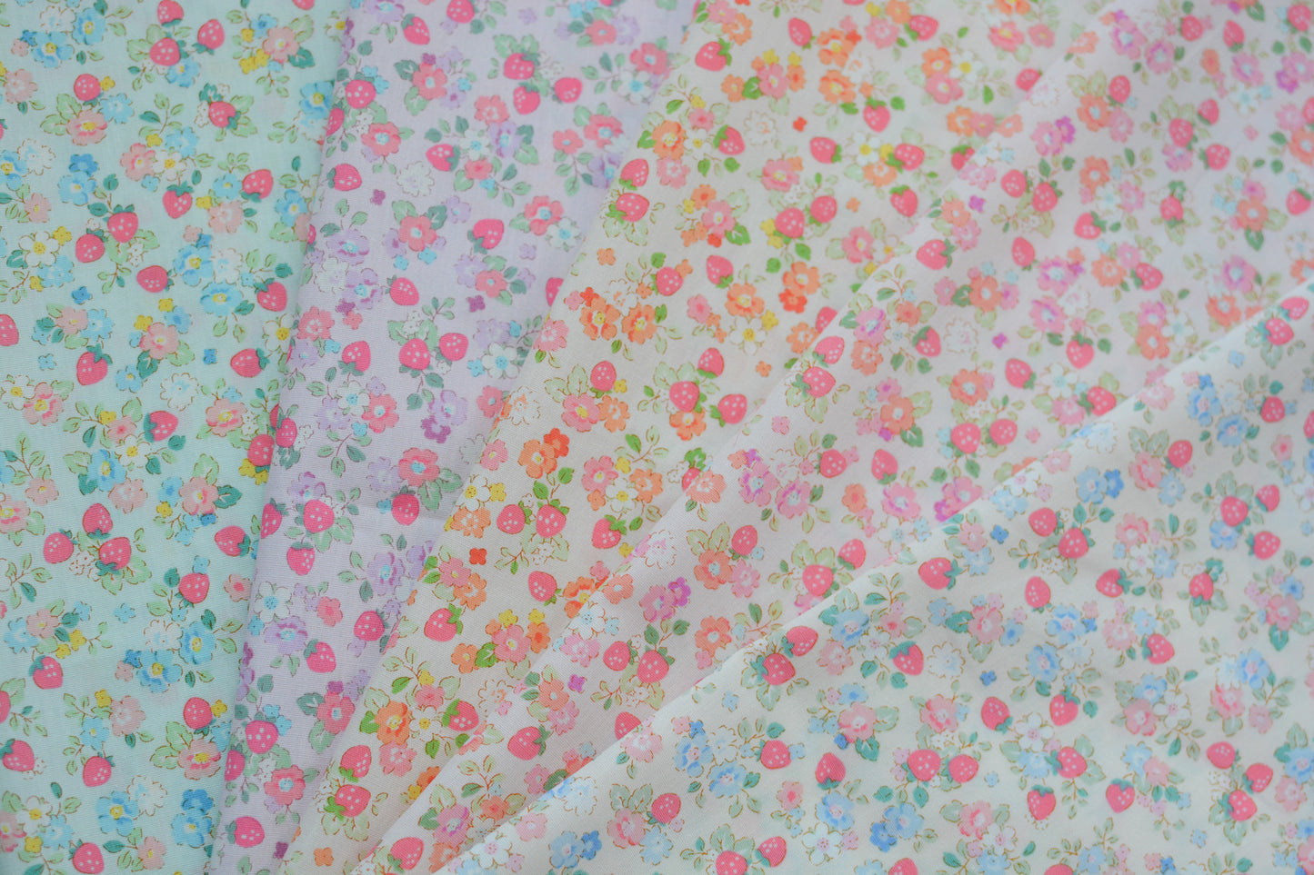 Find Me Strawberry Field Light Pink Broadcloth Cosmo 1C Japanese Fabric
