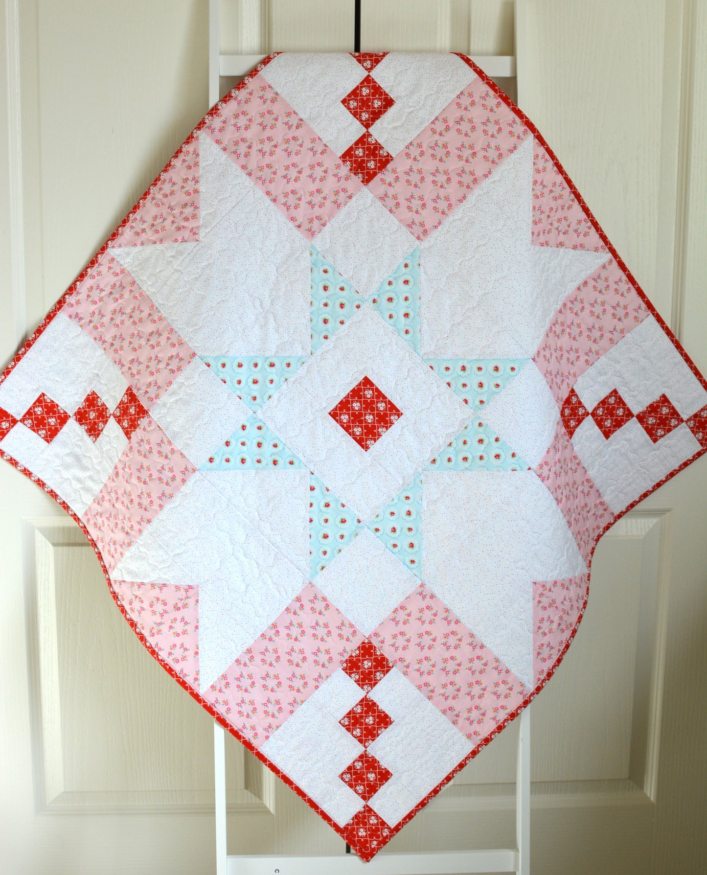 Super Star Baby Girl Quilt Kit - Market Day 36" x 36"