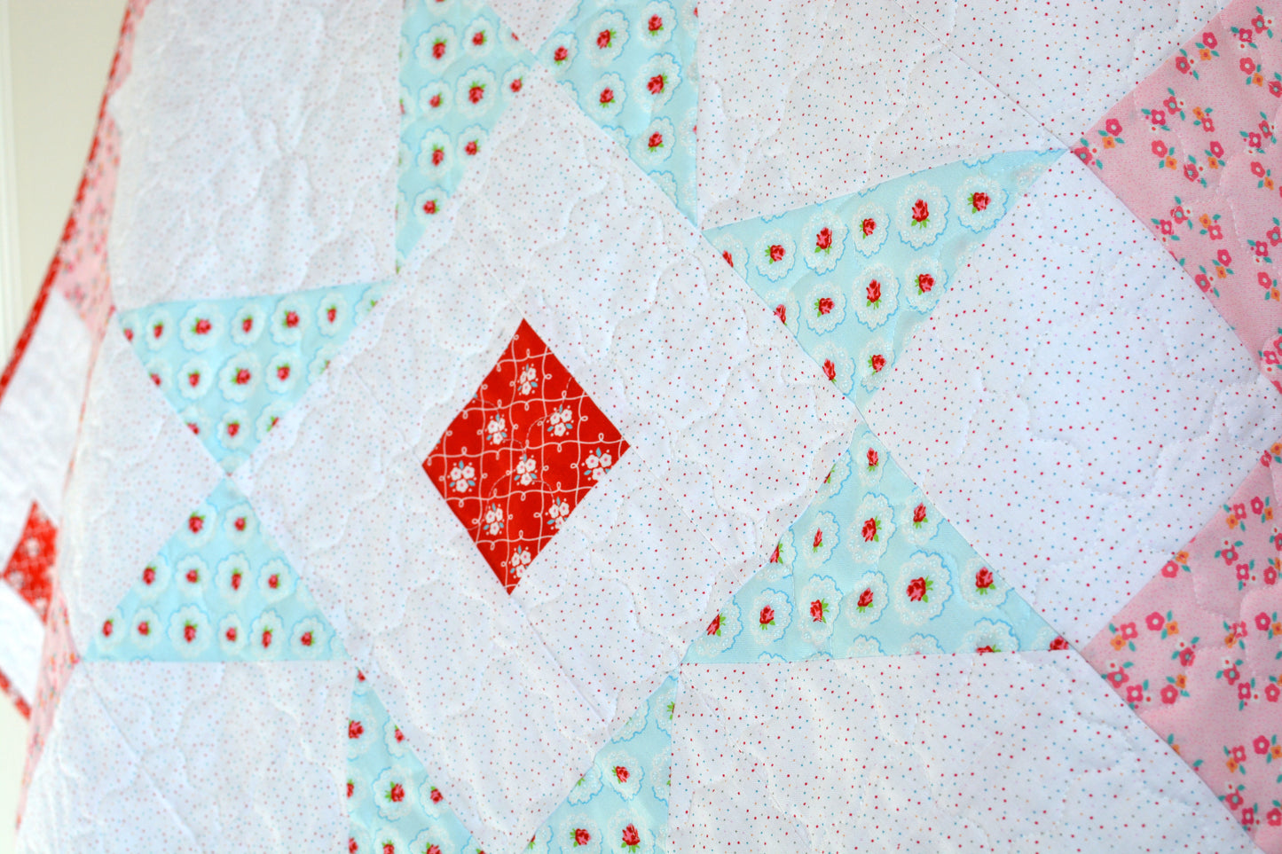 Super Star Baby Girl Quilt Kit - Market Day 36" x 36"